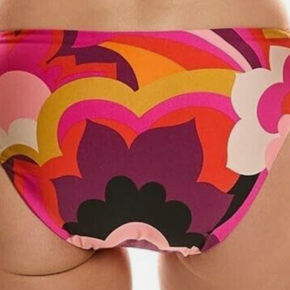 Trina Turk Swim Women's Fan Faire Tab Side Hipster Swim Bottom / Multi 8 - Picture 2 of 2